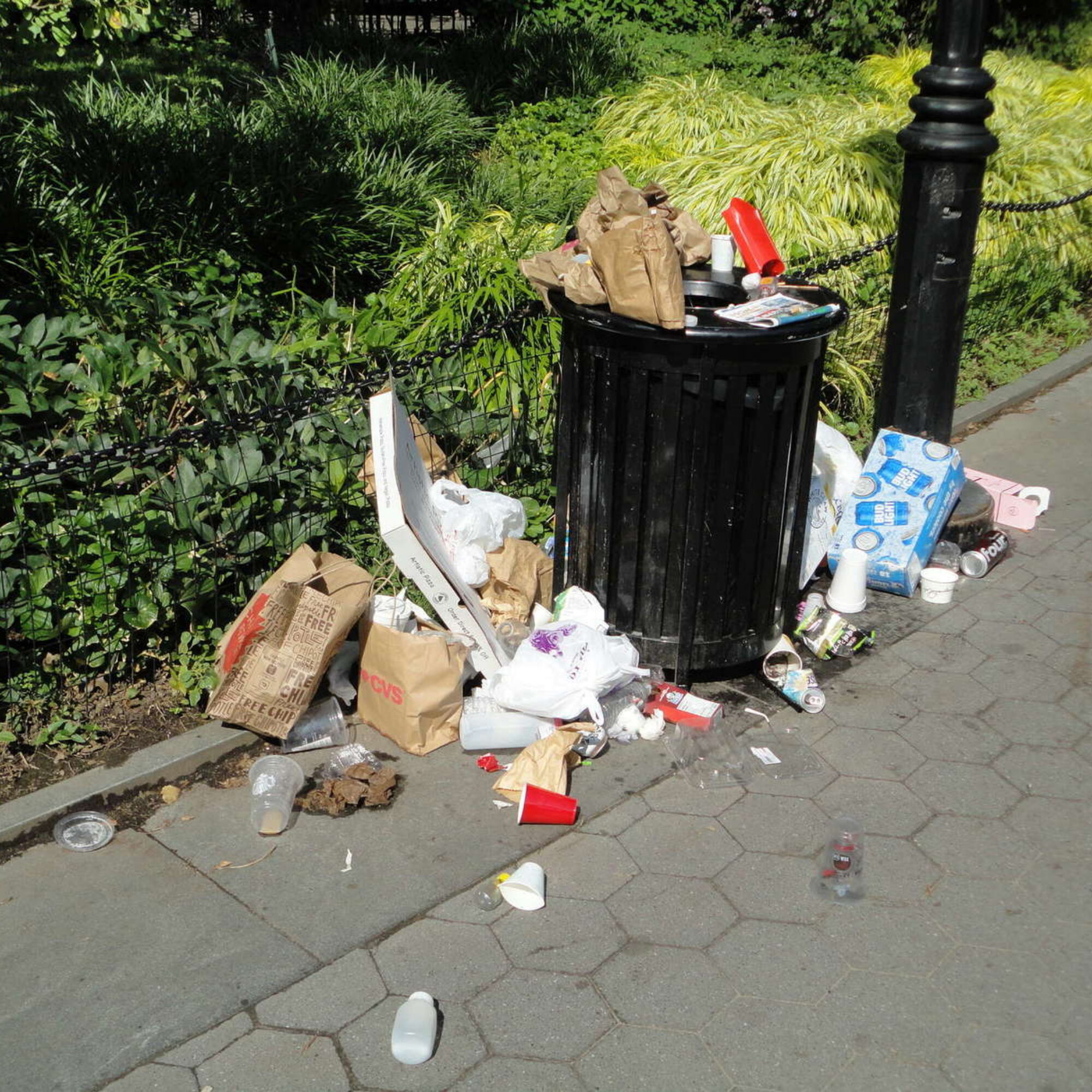 Why many litterers are entitled and one way the most entitled justify littering