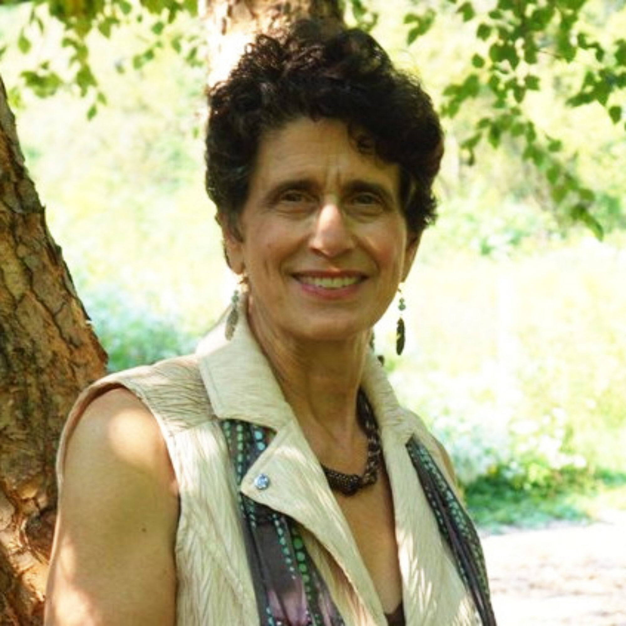 490: Karen Shragg, part 2: Lowering birth rate and raising tomato rate