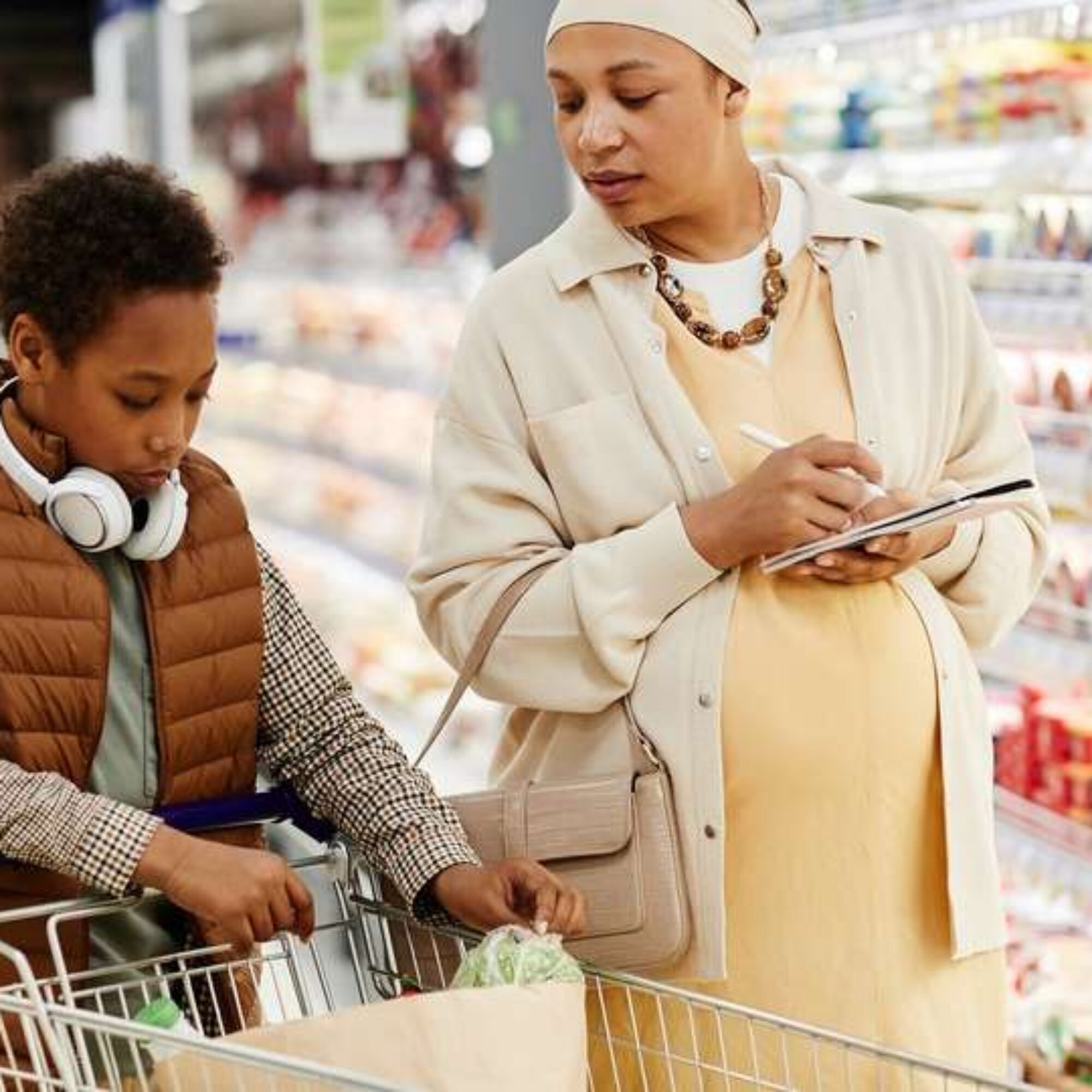 Do Americans buy unpackaged food? Have you, say, in 2022?