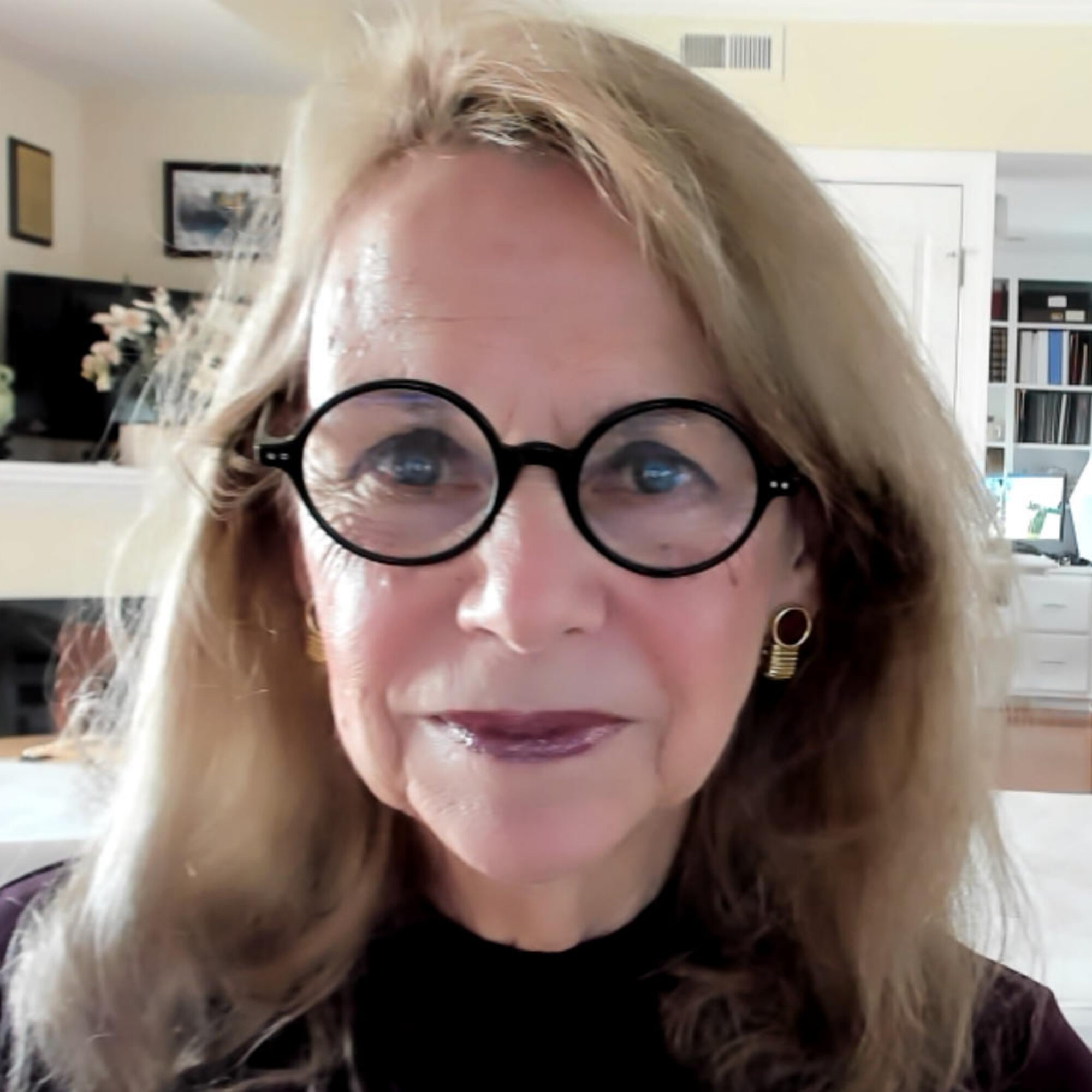 632: Mitzi Perdue, part 1: Sex Trafficking in Ukraine